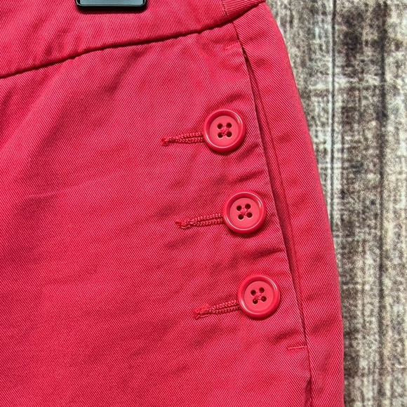 Merona Coral Shorts with Button Accents on Pockets - size 4 - Picture 10 of 11